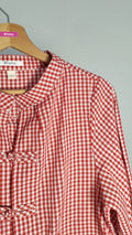 Chemise vichy rouge et blanc avec écussons brodés – BFunny